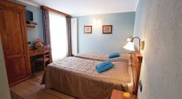 Hotel Du Glacier, La Thuile ski chalet, image 6
